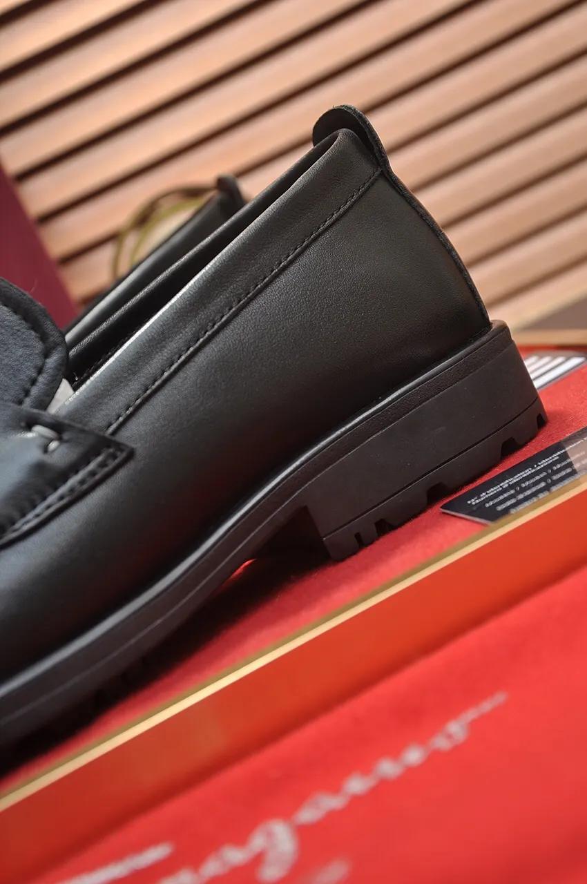 Men's shoes 💰500💶[Ferragamo/Ferragamo] The latest model in the counter. Original imported open-sided high-quality cowhide hand-woven + imported 🐂 cowhide + original luxury metal buckle + original combination outsole. Comparison without pressure 38--44🎉